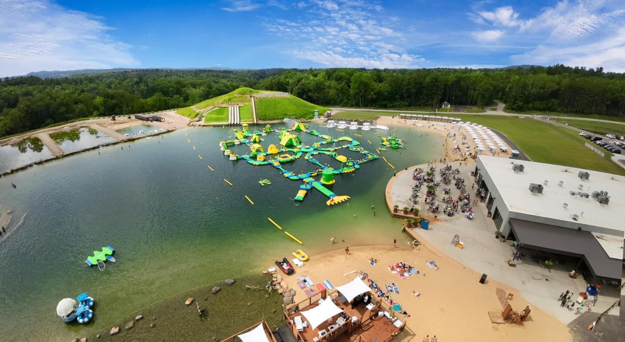 Aloha Beach Resort Lake Delton Exterior photo
